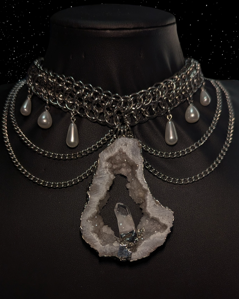 CRYSTAL GODDESS CHAINMAIL NECKLACE