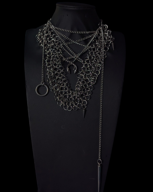 ASSYMETRICAL SERPTUM CHAINMAIL NECKLACE