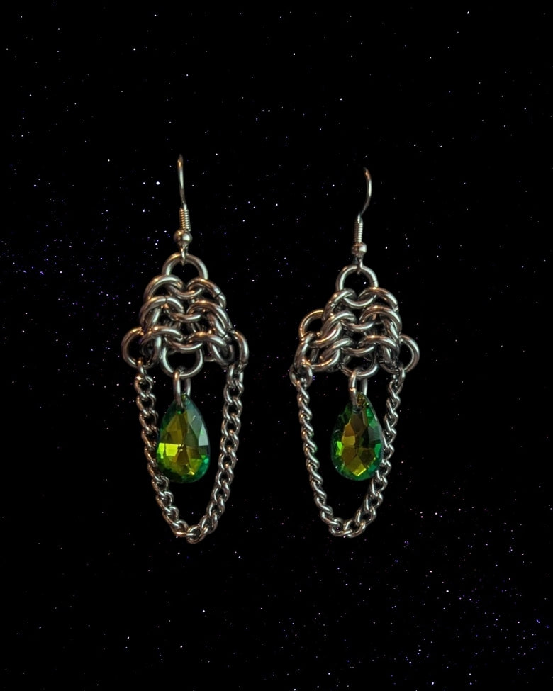 GREEN LEAFY GEM EARRINGS