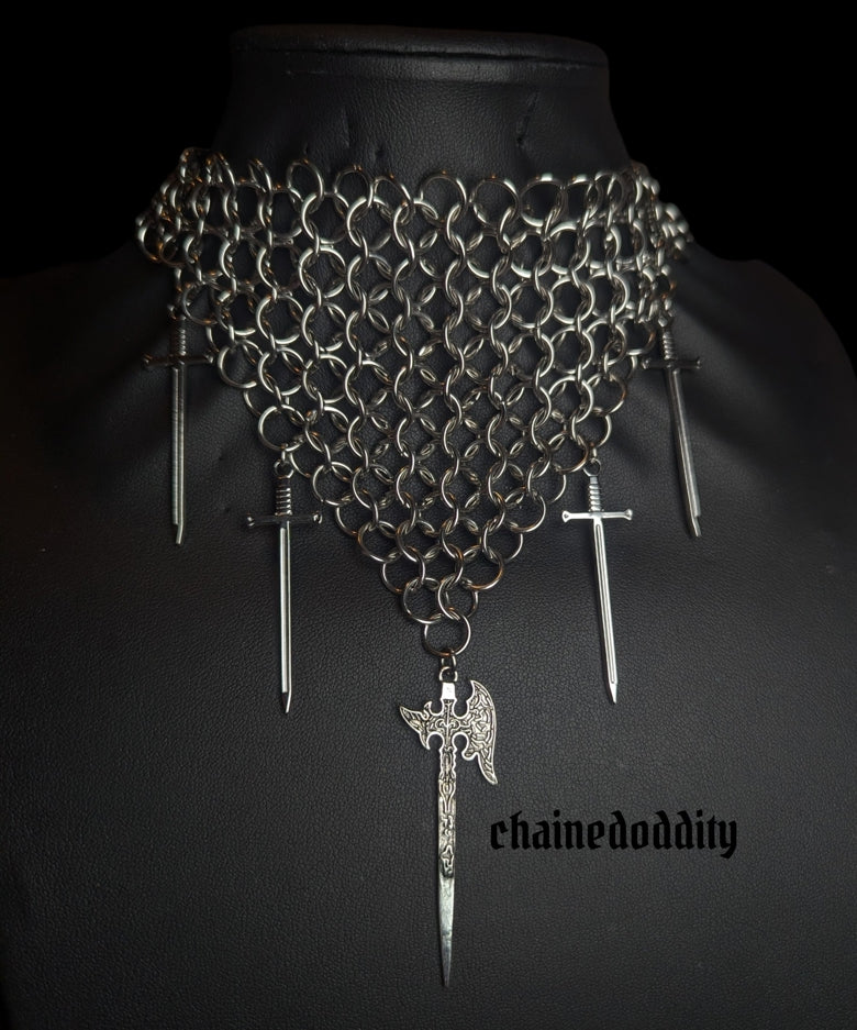 ARMORY CHAINMAIL NECKLACE