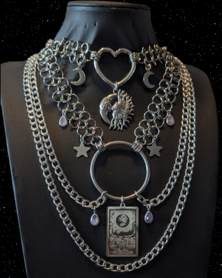 CELESTIAL MOON TAROT CHAINMAIL NECKLACE