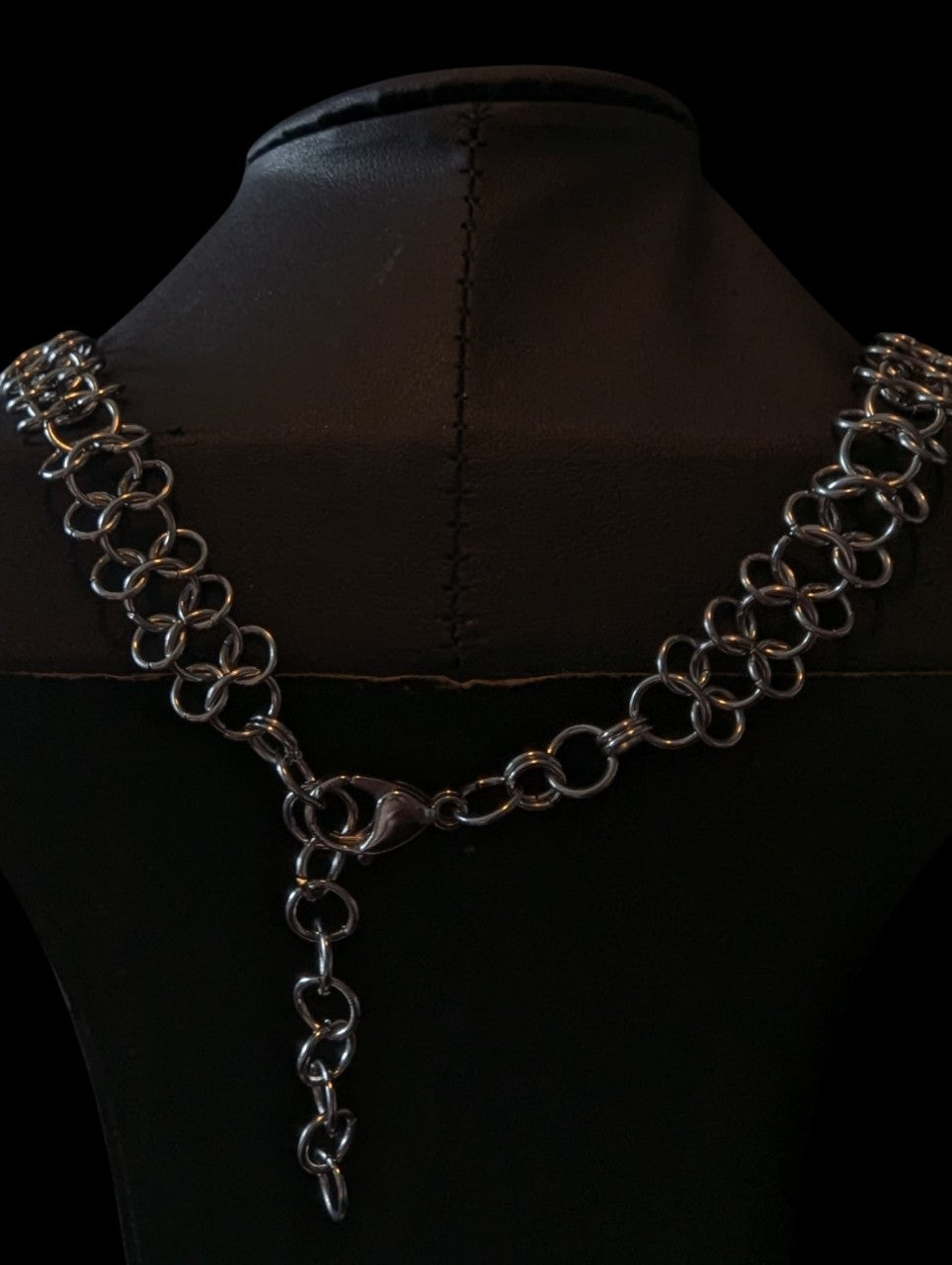 Red Rose Beaded Chainmail Necklace